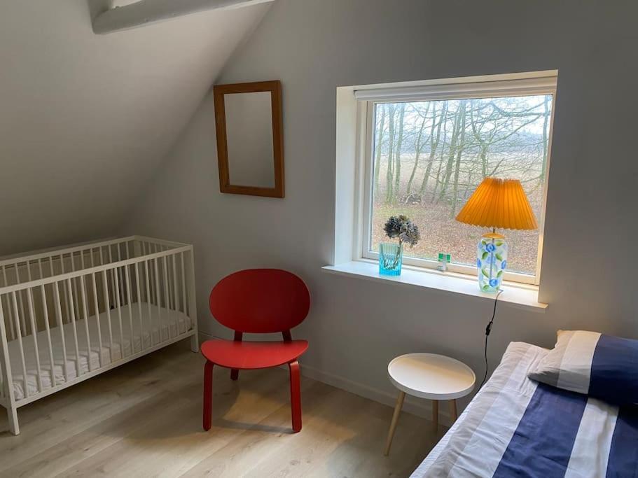 Skont Hus Pa Landet Taet Pa Billund Villa Give Kültér fotó